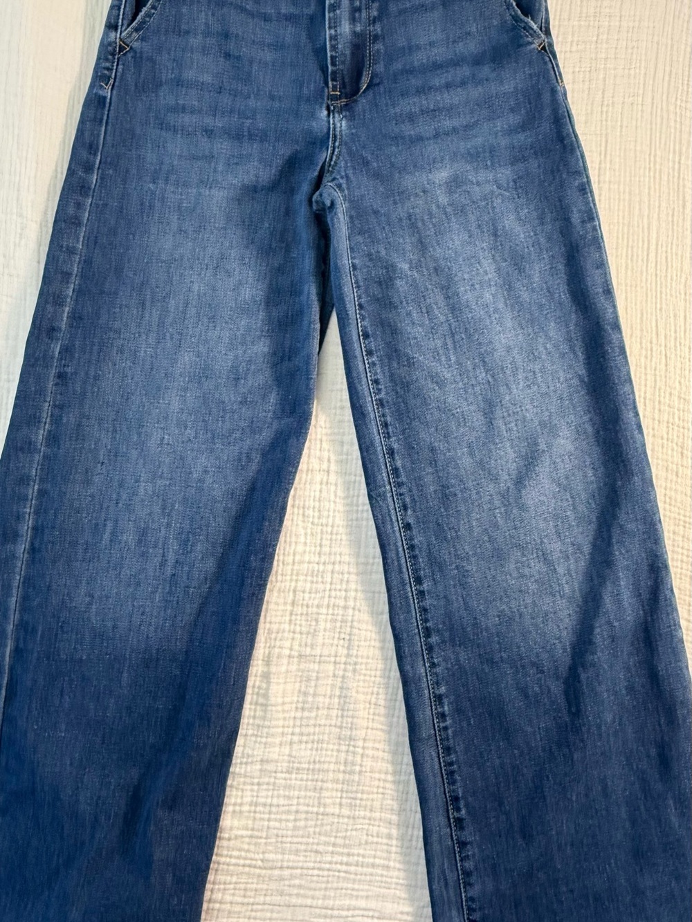 KanCan Light Wash Denim Jeans